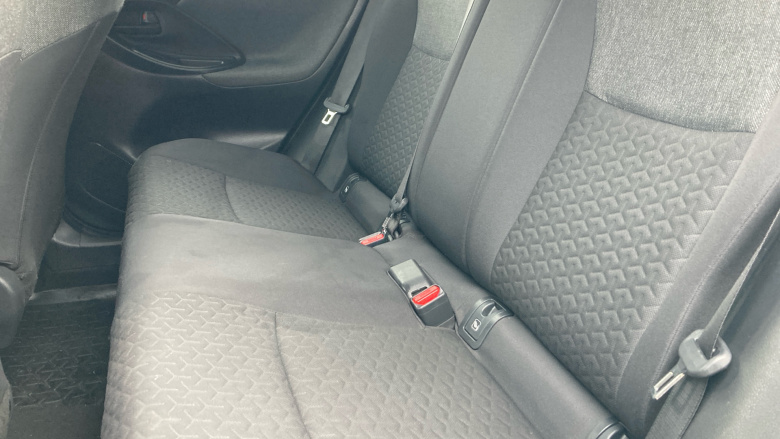 Toyota Yaris Cross 1.5 Hybrid Design 5dr CVT Hybrid Estate